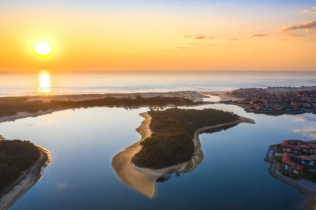 Coucher de soleil sur le Lac marin à Soustons Plage