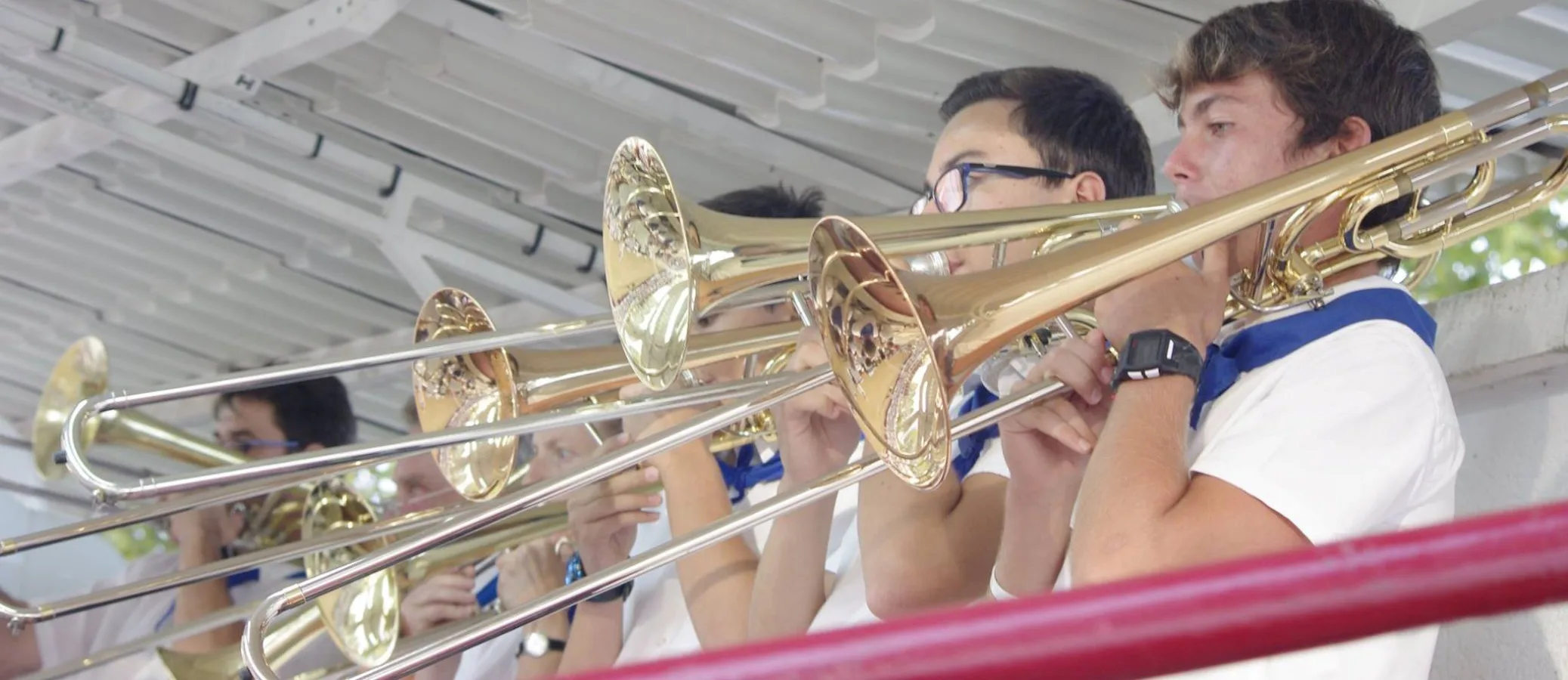 Bandas et formations musicales animent quotidiennement les Fêtes de Soustons