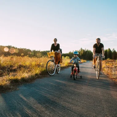 vélo sur les pistes cyclables des landes