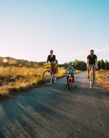 vélo sur les pistes cyclables des landes