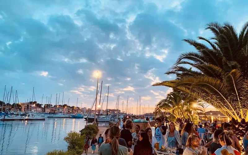 une soirée au restaurant chez Monsieur Mouette à Capbreton lors d'un séminaire d'entreprise