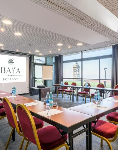 Une des salles de réunions du Baya Hotel de Capbreton pour vos séminaires et réunions d'entreprise.