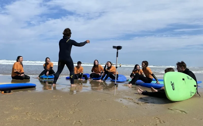 cours de surf avec Nature Surf Camp à Messanges dans les Landes