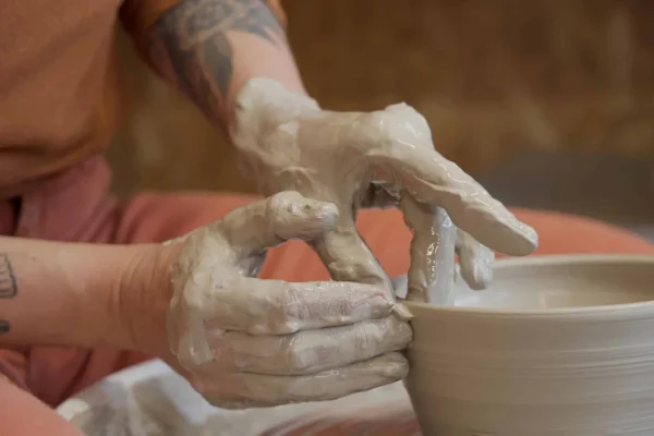 Poterie, Sous les Pins céramique