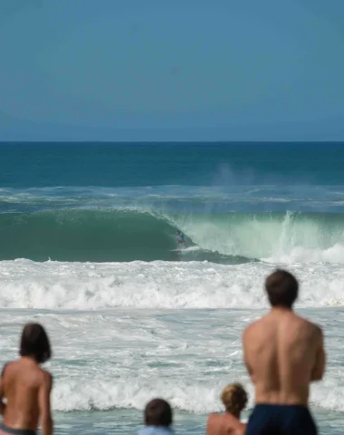 Compétition de surf à Hossegor