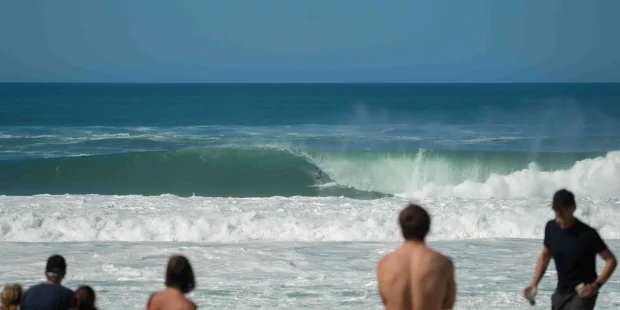 Compétition de surf à Hossegor