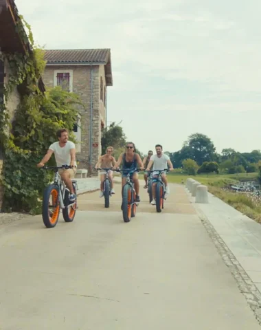 vélo sur les bords de l'Adour par la voie verte scandibérique