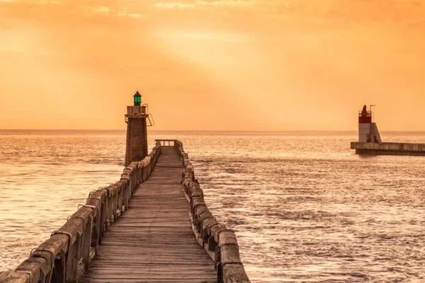 Passage incontournable sur les vieilles planches de l'Estacade de Capbreton